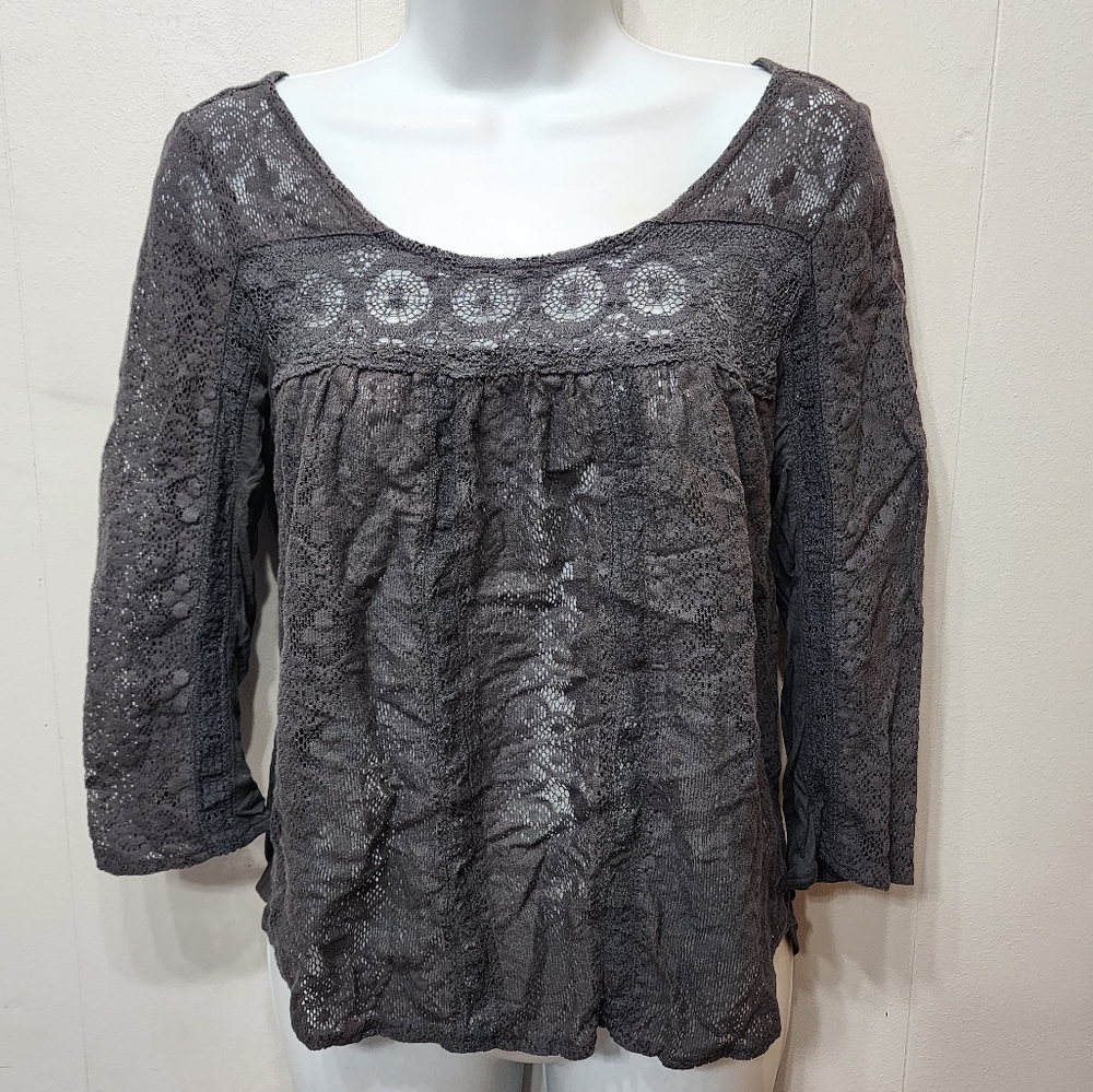American Eagle Outfitters Shirt XS Lace 3/4 Sleeve Blouse‎ Charcoal Gray C450